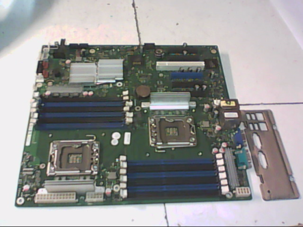 Carte mere FUJITSU W26361-W1762-Z1-04-36 D2709-A13 GS 1 Primergy TX200 S5