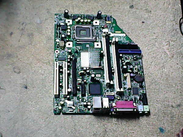 Carte mere HP 381028-001 376332-003 376333-000 REV 0L sans plaque