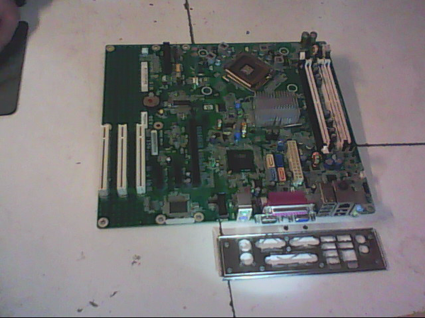 carte mere HP 437795-001 437354-001 REV 0E HP DC7800
