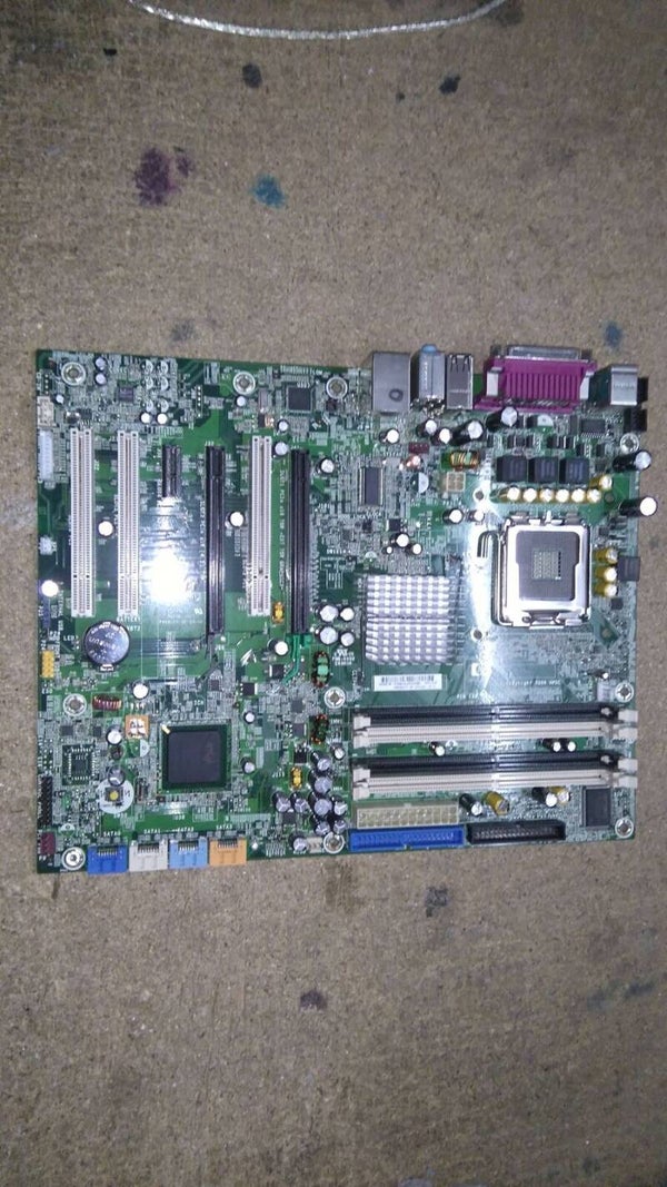 Carte mere HP 442031-001 412410-003 REV 0J sans plaque socket 775