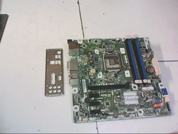 Carte mere HP 636477-001 623914-003 REV 0A SOCKET 1155