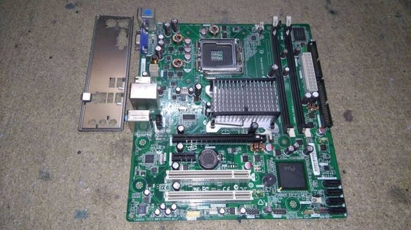 Carte mere Intel D97573-202 socket 775