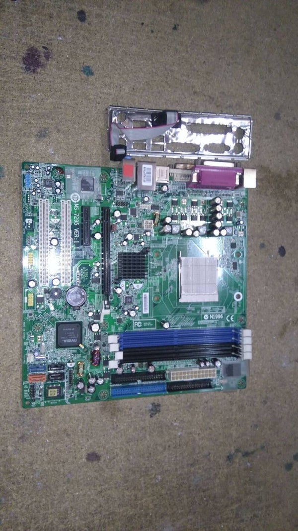 Carte mere MSI MS-7295 VER 1.1 socket AM2