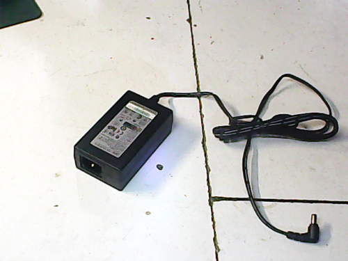 chargeur APD DA-41I12 12V 3,5A