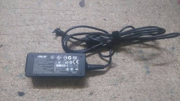 Chargeur ASUS EX0901XH 19V 2,1A