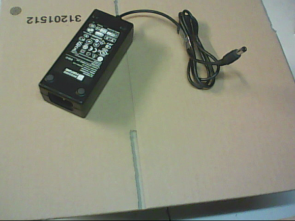 chargeur FORTUNE FICD100826-01 FIC120300 12V 3A