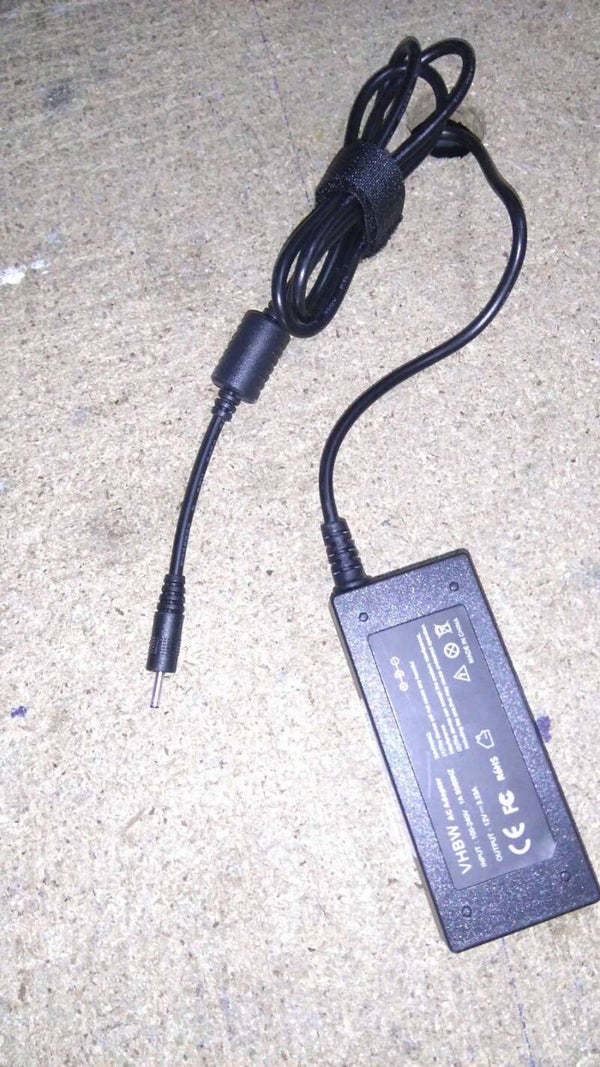 Chargeur VHBW 12V 3,33A