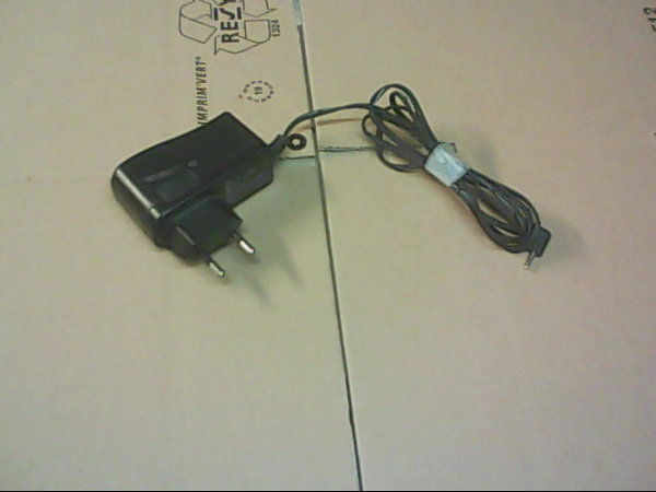 Chargeur YDL-05 02000 5V 2A