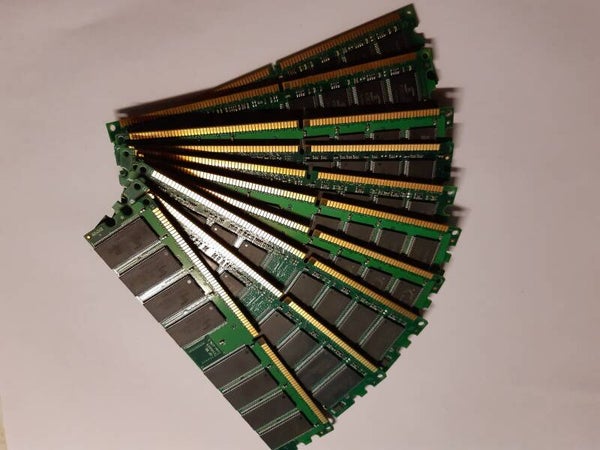lot 10X DDR1 1GB PC-2700 333mhz