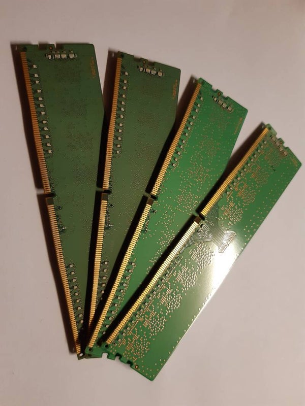 lot 4X DDR4 4GB PC4-19200 2400mhz