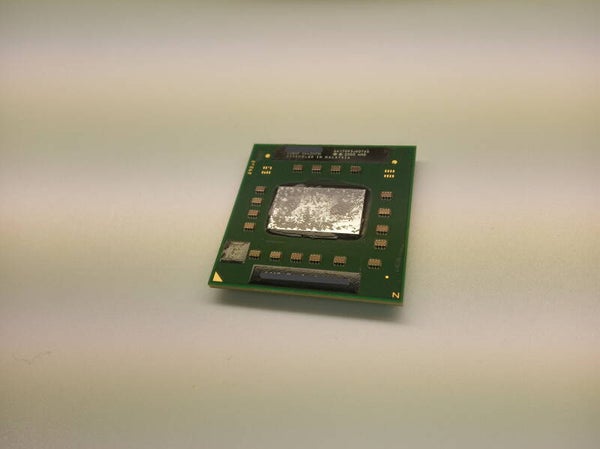 Processeur Amd Mobile Sempron SI-40 SMSI40SAM12GG 2 GHZ Socket S1 1 Coeurs