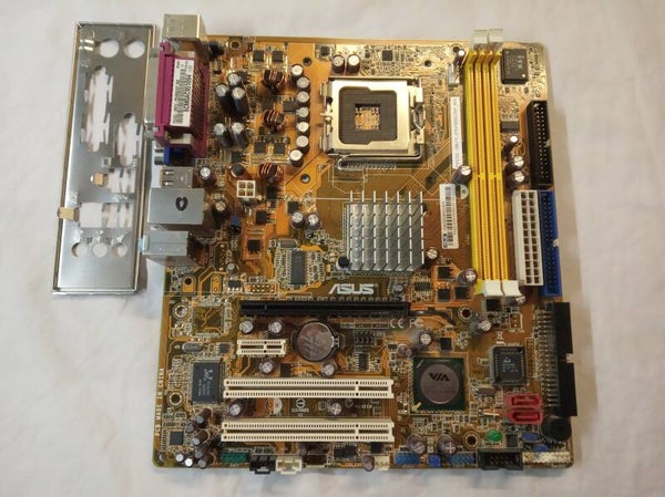 Carte mere ASUS P5VD2-VM/V-P5V900 REV 1.00G socket 775