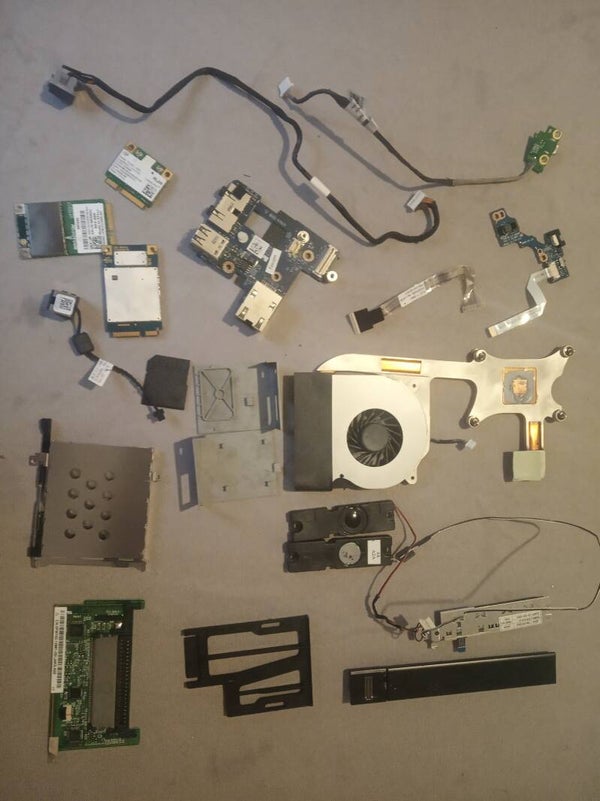 Lot de pieces 01661 DELL Latitude E6400 PP27L