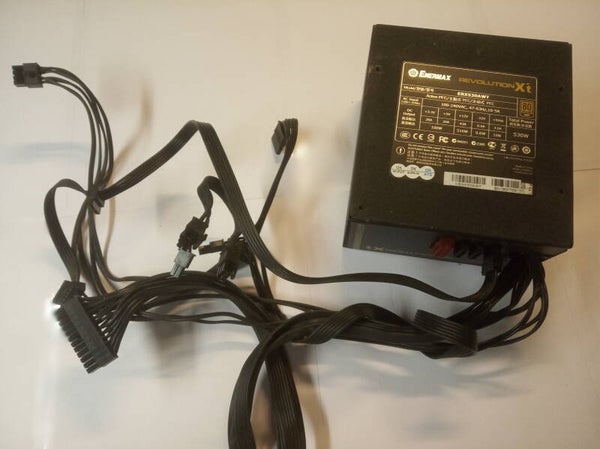 Alimentation ENERMAX ERX530AWT avec 1 cable 530W