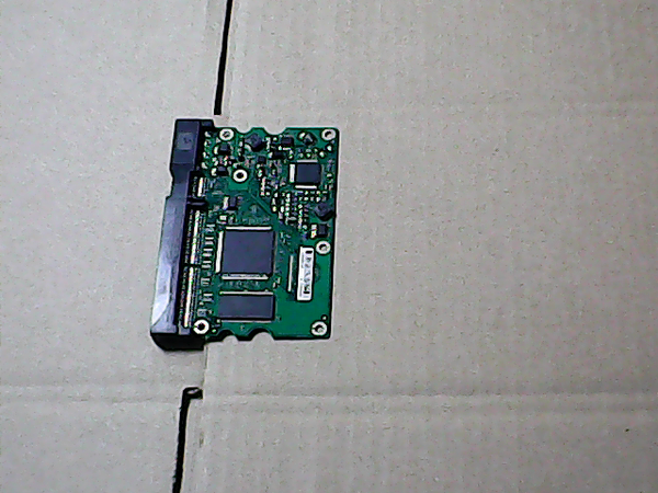 PCB 100002 301525101