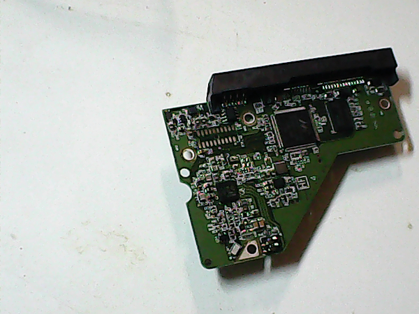 PCB 100210 2060-771824-006 REV A 771824-506 L 000 118 03 XC