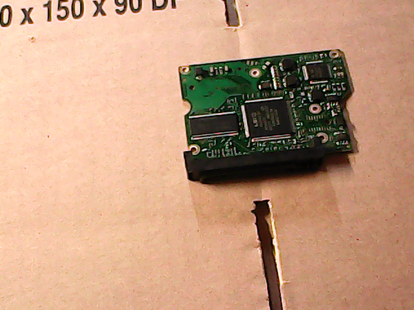 PCB 100282 100535704 REV B ST3250318AS PN 9SL131-022