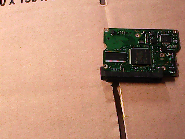 PCB 100367 100422559 REV B 100439888 C ST3160215AS