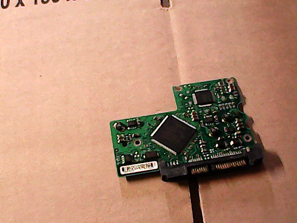 PCB 100412 B 0A29582 01 0A29695 HDS721680PLA380 404024-001