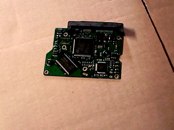 PCB 100426 220 0A90233 01 0A72944 HDS721050CLA662 647466-001