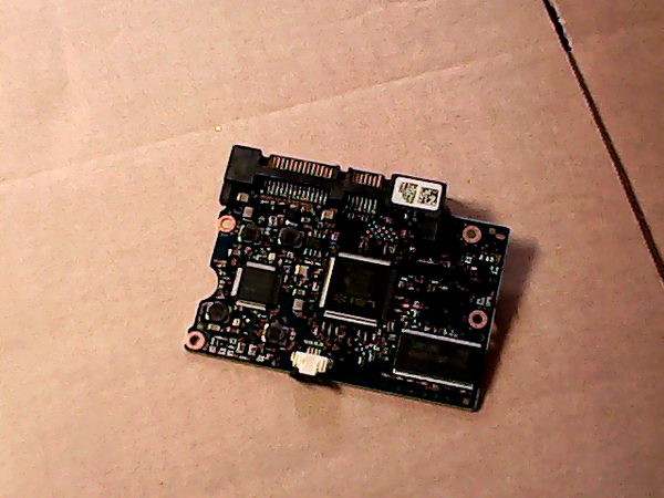 PCB 100438 100355589 REV C 100372441 ST3160812AS FIRMWARE 3.AHH
