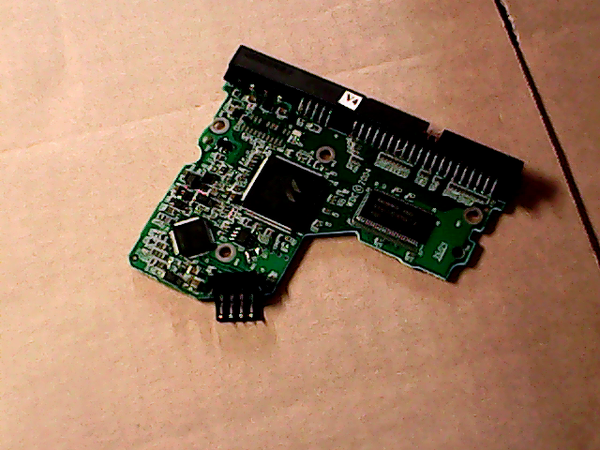 PCB 100448 B 0A29531 01 0A29530 HDS721616PLA380 0A33535 MLC BA1957