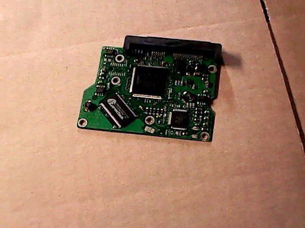 PCB 100468 2060-701590-001 REV A 2061-701590-E01 01P WD1600AAJS