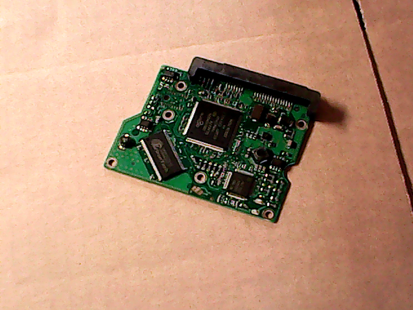 PCB 100473 100468303 REV A 100471144 ST3250310AS FIRMWARE 3.AHB