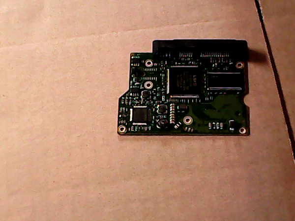 PCB 100483 100535704 REV A ST3160318AS FIRMWARE HP11 9SL13A-020