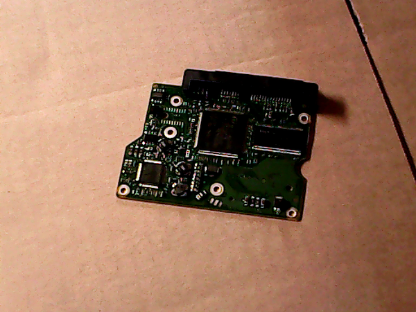 PCB 100484 100428473 REV C 100441515ST3160815AS FIRMWARE 3.CHH