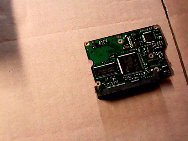 PCB 100506 100535704 REV B ST3160318AS FIRMWARE HP11 9SL13A-020