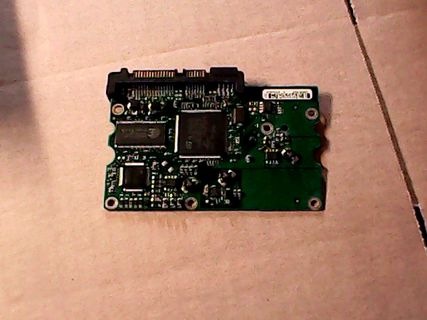 PCB 100512 100535704 REV B ST3160318AS FIRMWARE HP34 9SL13A-021