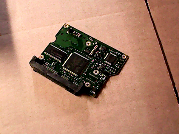 PCB 100514 100535704 REV A ST3160318AS FIRMWARE HP11 9SL13A-020
