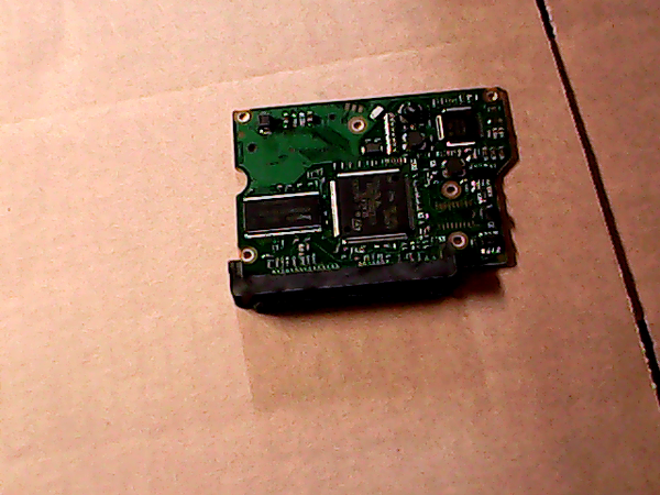 PCB 100518 100535704 REV B ST3160318AS FIRMWARE HP34 9SL13A-021