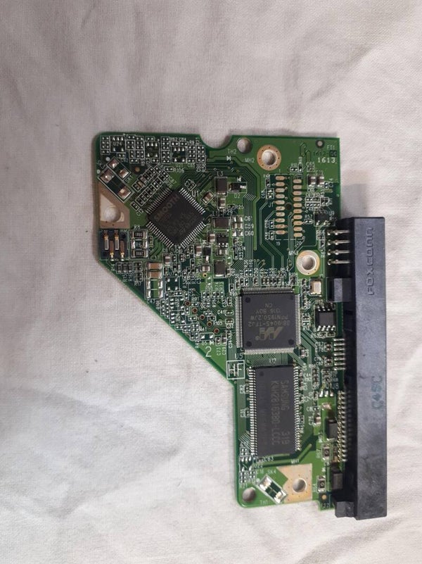 PCB 102794 2060-771640-003 REV A WESTERN WD2500AAKX-75U6AA0 TH-0M4HXR 771640