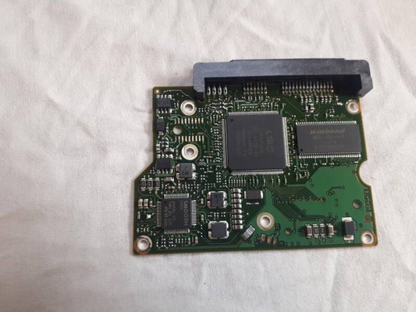 PCB 102820 100535704 REV C SEAGATE ST3250312AS 9YP131-519 FW JC47 CN-0V174X