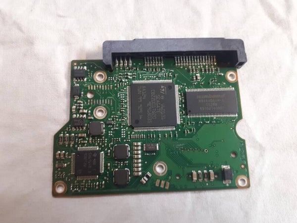 PCB 102866 100535704 REV B SEAGATE ST3160318AS 9SL13A-033 FW CC44 DATE 10077