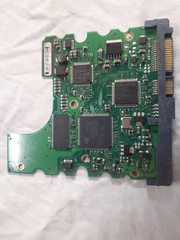 PCB 102909 100306336 REV A SEAGATE ST3200822AS 9W2854-001 FW 3.01 100314751