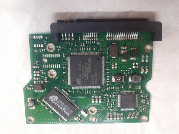 PCB 102996 100473090 REV A MAXTOR STM3160215AS 9DS112-325 FW 4.AAB DATE 09307