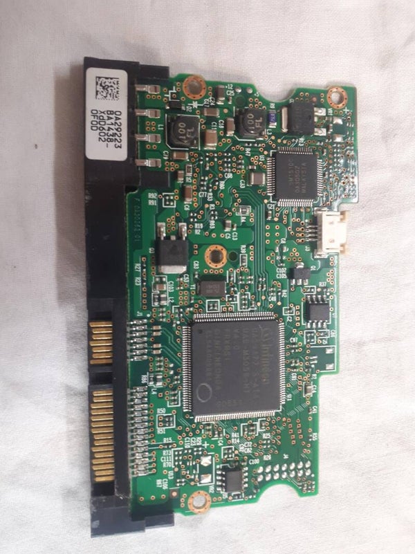 PCB 103004 F 0A30363 01 HITACHI HDT722516DLA380 0A31706