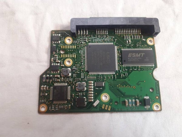 PCB 103060 100535704 RV B ST3320418AS 9SL14C-022 FW HP35 DATE 11031 SITE TK 5316