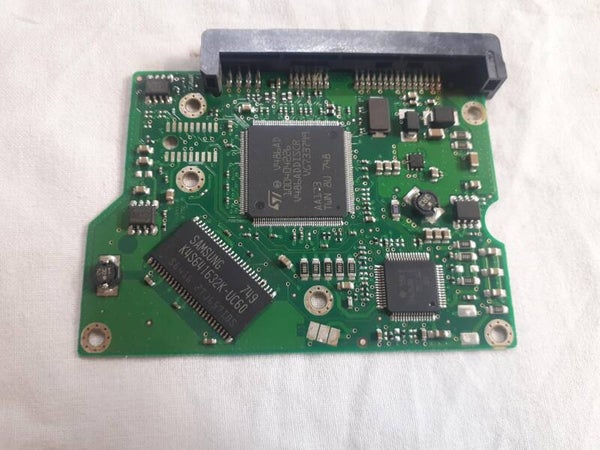 PCB 103068 100428473 REV C SEAGATE ST380815AS 9CY131-069 FW 3.AAC DATE 08272