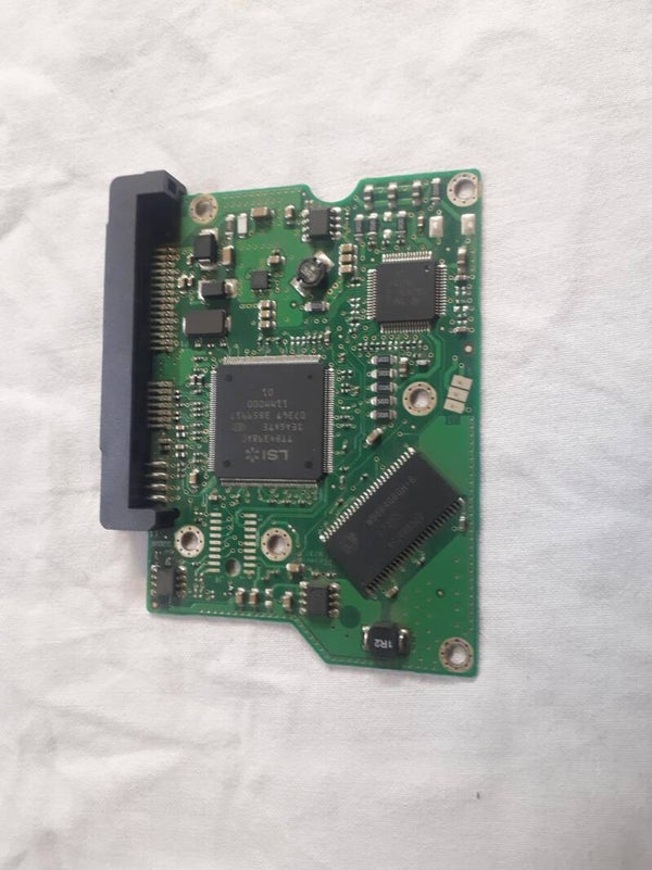 PCB 103077 100428473 REV C SEAGATE ST380815AS 9CY131-020 FW 3.CHF DATE 08142