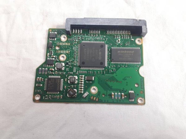 PCB 103127 100535704 REV D SEAGATE ST500DM002 1BD142-303 FW KC48 DATE 14281 CS0