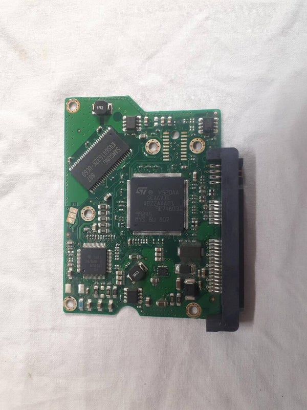 PCB 103140 100428473 REV C SEAGATE ST3160815AS 9CY132-785 FW HPG1 DATE 08396