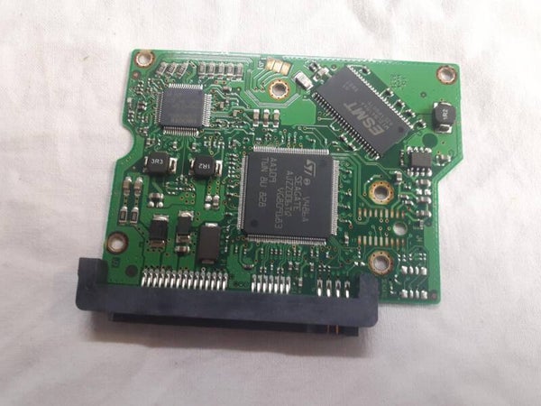 PCB 103142 100470387 REV B MAXTOR STM3160815AS 9DS132-325 FW 4.AAB DATE 09151