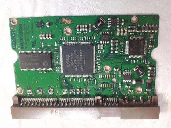 PCB 103150 100431066 REV C MAXTOR STM3160215A 9DS012-327 FW 3.AAD DATE 08374