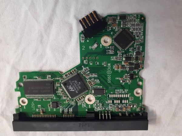 PCB 103152 2060-701335-005 REV A WESTERN WD2500YS-23SHB0