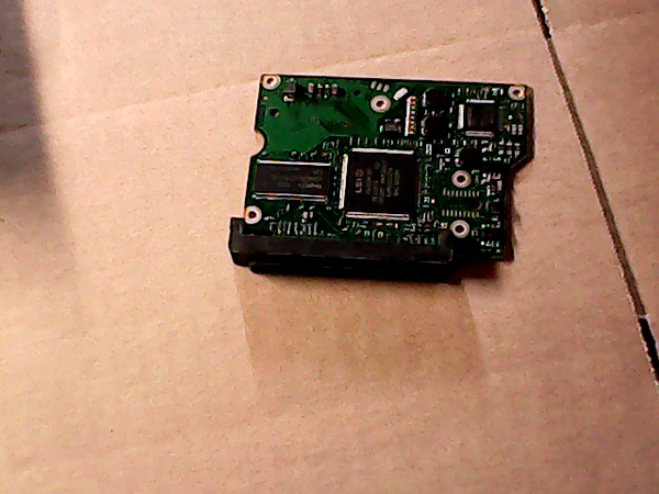 PCB 100498 100535704 REV B ST3160318AS FIRMWARE HP11 9SL13A-020