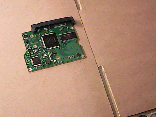 PCB 100884 100535704 REV C ST500DM002 1BD142-057 FW FJK3